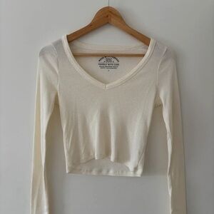 BDG Off-White Ribbed Long Sleeve Crop Top